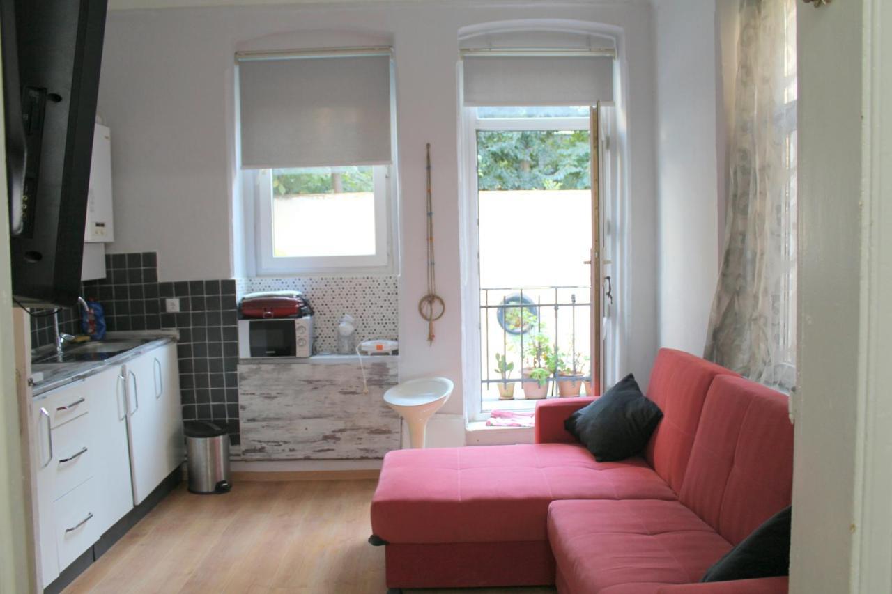 Апартаменты For Those Who Want To Be Close To Beyoglu Istiklal Street Стамбул Экстерьер фото