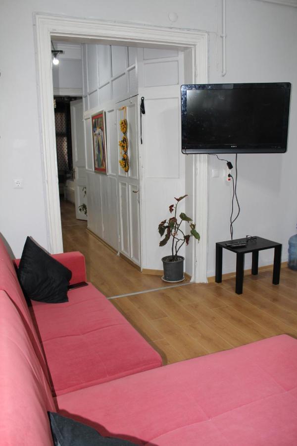Апартаменты For Those Who Want To Be Close To Beyoglu Istiklal Street Стамбул Экстерьер фото